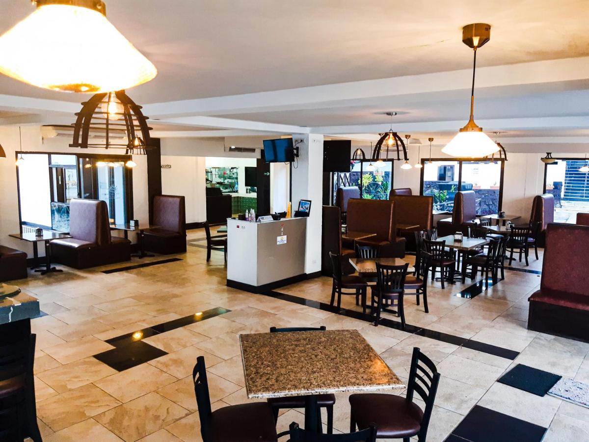 Hotel Mi Paraiso Rio Dulce Castillo de San Felipe エクステリア 写真