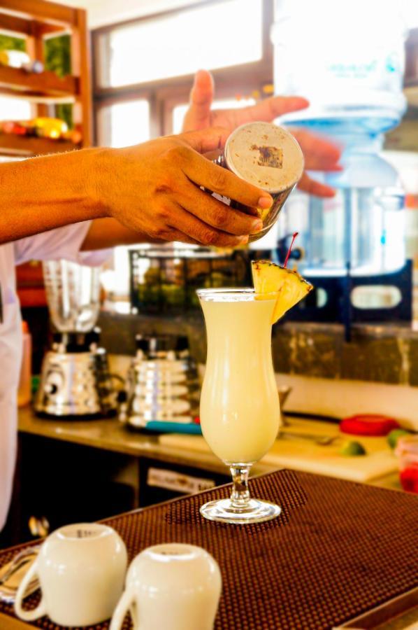 Hotel Mi Paraiso Rio Dulce Castillo de San Felipe エクステリア 写真