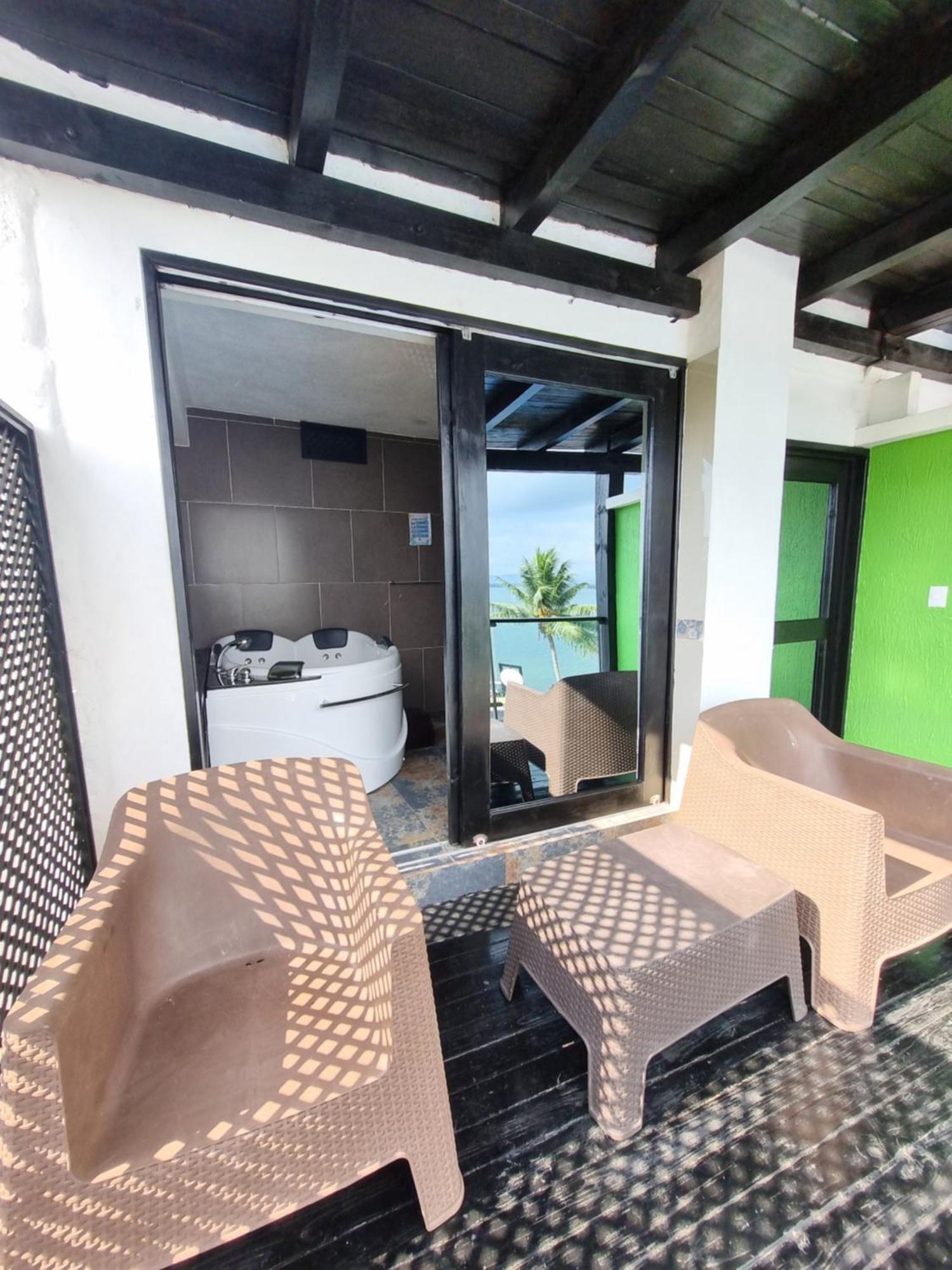 Hotel Mi Paraiso Rio Dulce Castillo de San Felipe エクステリア 写真